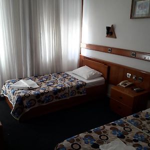 Mahper Hotel